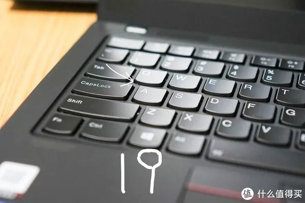 把1.8mm键程还给我！全站首个ThinkPad X1 Carbon 2019、2018款详细对比