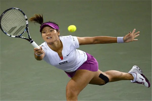 世界网球女子排名前十 伊万诺维奇稳居第一，中国李娜上榜