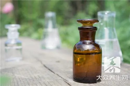  对硝基苯甲酸乙酯