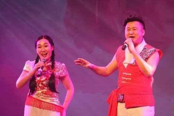 农村姑娘崔苗：为成名花百万上星光大道，被骗40万，后来怎样了？