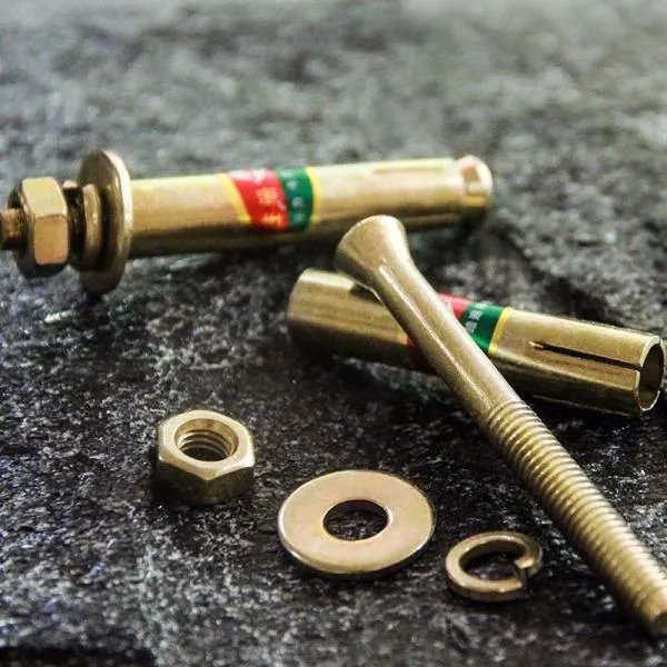 桥梁接触网螺栓一般外露多少