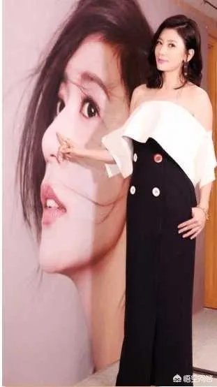 如何评价贾静雯晒女儿的合照？