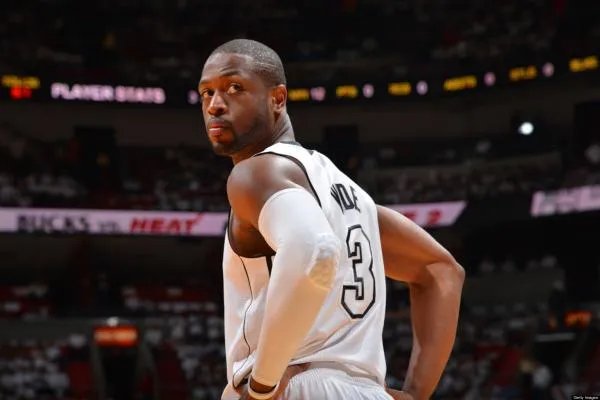 热火为什么还没有续约韦德？