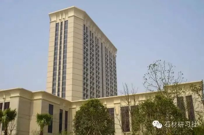 砂岩和洞石做外墙石材的操作工艺及案例介绍