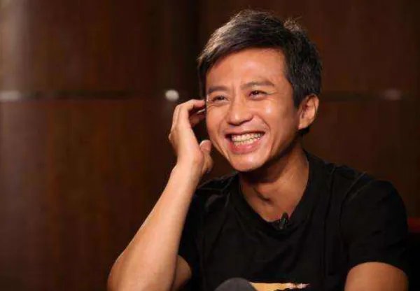 堪称是一个真正的学霸，邓超究竟有着怎样惊人的学习经历？