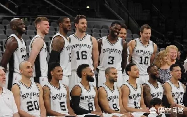 勇士锁定季后赛紧追火箭，马刺掉出前8还能上车吗？