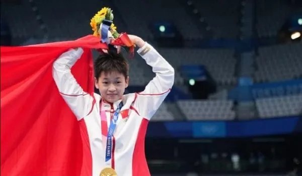 那么多运动员为何只有全红婵的名字被抢注商标？