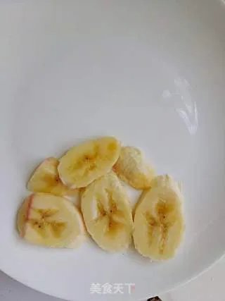 愤怒的小鸟水果拼盘