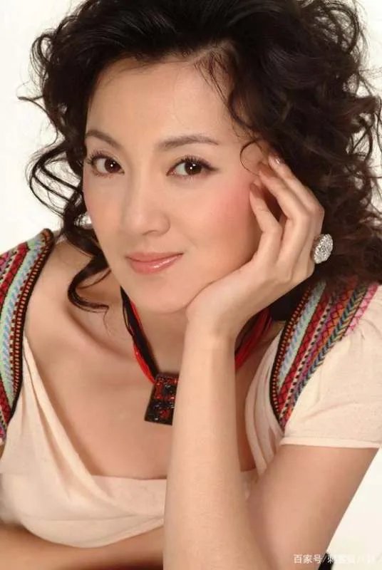 多次登春晚演出小品,如今难接到演出,金玉婷到底经历了什么?