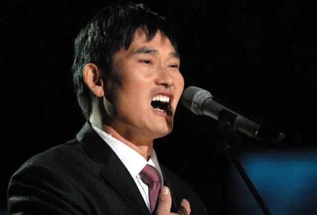 抖音上传有人踹朱之文的大门，此事非常恶劣现在有没有人过问？