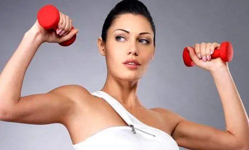 适合在家里跳的减肥舞有哪些？