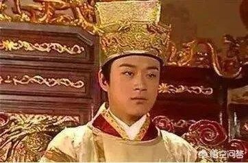 在历史上，赵祯皇帝知道自己的身世后，为何会重用自己的母舅？