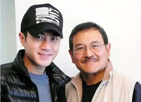 48岁刘恺威公开新恋情！其父亲刘丹是否认可他们的恋情？