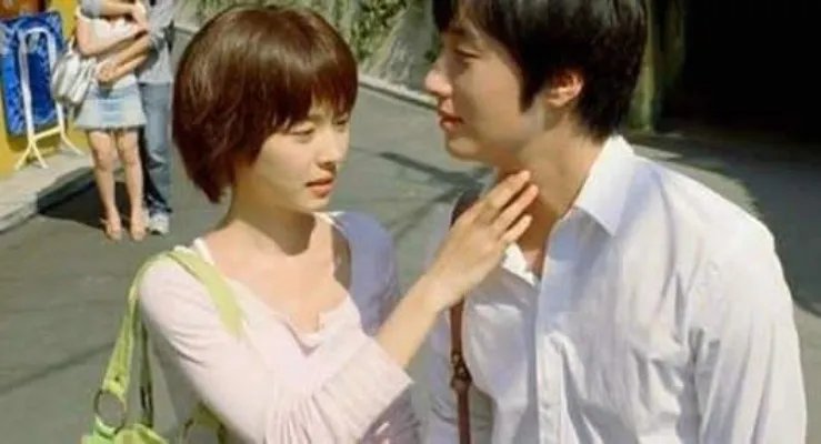 亲男生喉结有啥反应 男生喉结有什么作用