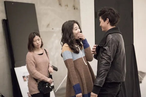 邻家花美男收视率高 观众大赞新鲜有趣