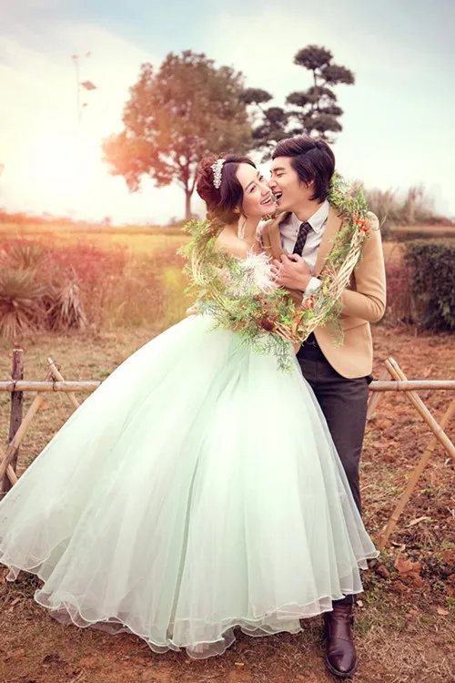 经典婚纱照拍照姿势　婚纱照拍照技巧