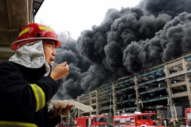 佳能感动典藏 专业组新闻获奖作品赏析