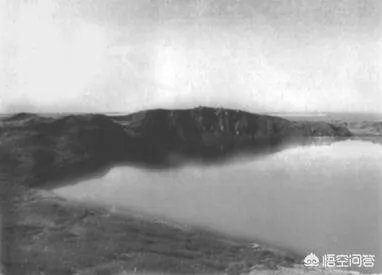 原子弹能炸出多深的坑？