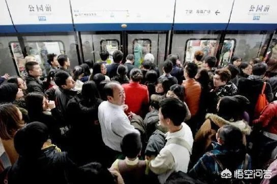 如何看待深圳的地铁？