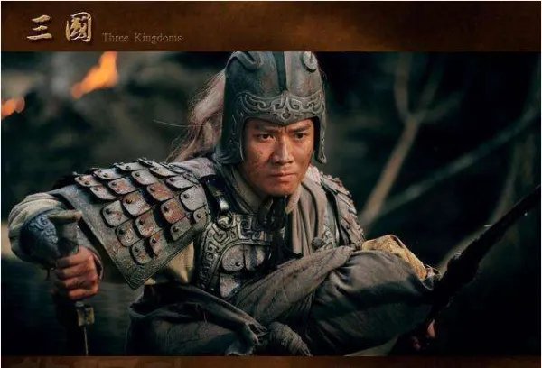 新版三国赵云长坂坡救阿斗是哪一集