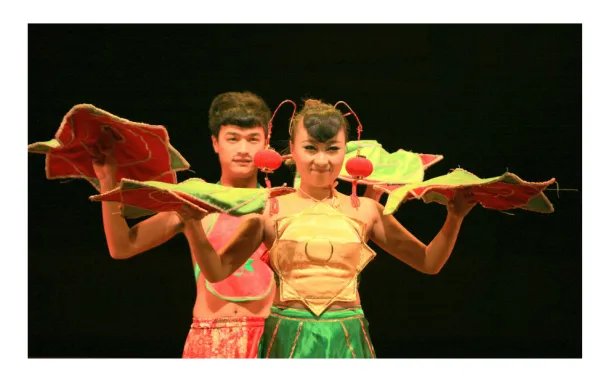 二人转小拜年唱词是什么？