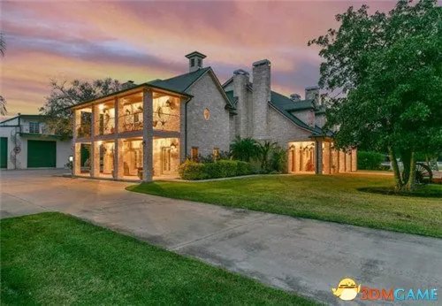 美富豪出售豪宅 全球最大的私家泳池内景照曝光