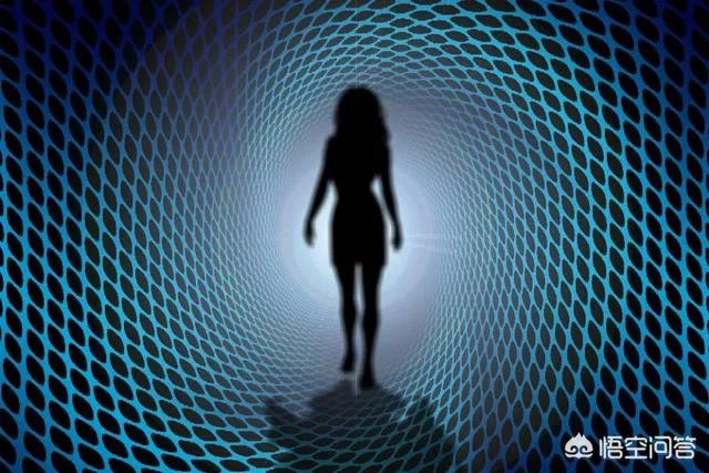 假如你可以看到你十年以后是什么样，你会看吗？