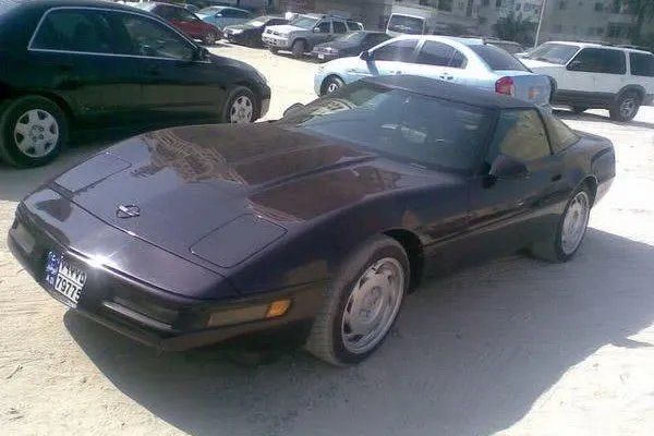 迪拜汽车坟场,豪车堆积,豪车被弃原因为何令人唏嘘?