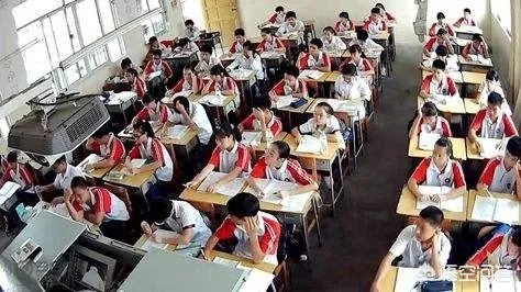教室监控是摆设吗