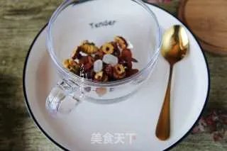 菊花红枣枸杞茶