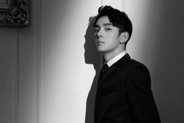 2020中国十大网红排行榜：李佳琦上榜，第一火爆海外