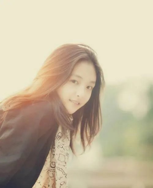 武汉美女众多，武汉大学的校花中你最喜欢哪一个呢？