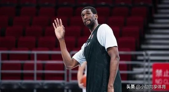 北京男篮以92比115大比分输给青岛男篮，再次爆出双大外援的软肋，怎样评价本场比赛？