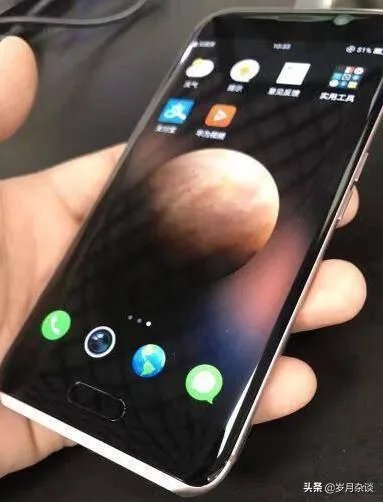 3月26日发布的华为P40系列，有什么亮点和不足？