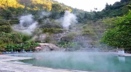 扯雀塘为什么有毒在什么地方 气泉喷出的是什么气体