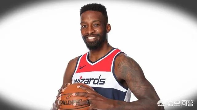 奇才因战绩糟糕，全队都会可能会被交易，你认为哪位球员适合火箭队呢？