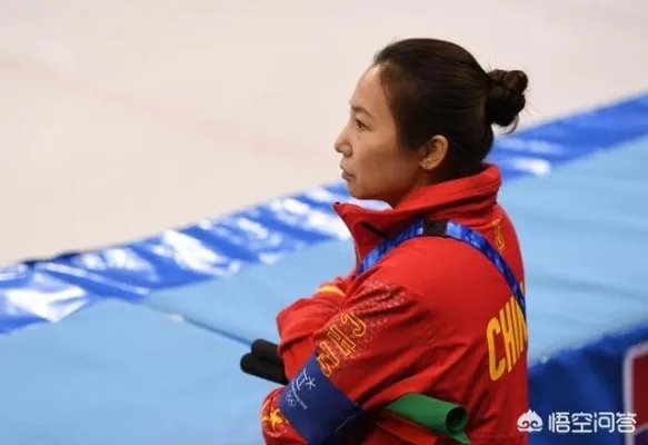 对平昌冬奥会男子1000米和女子500米短道速滑中国运动员被判罚犯规出局有何看法？