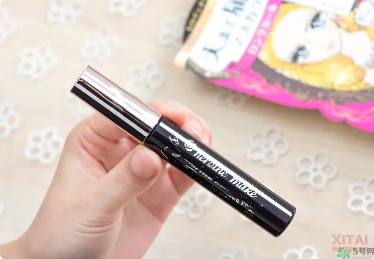 kiss me睫毛膏怎么卸怎么用？kiss me睫毛膏好用吗？