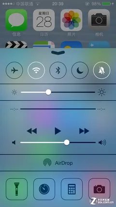 不用等越狱 iOS 7控制中心开关修改教程