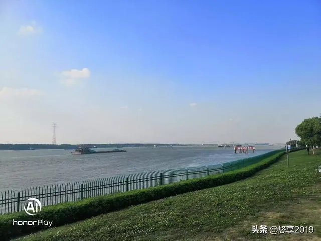 全球公布的新冠肺炎确诊病例总数会超过1000万吗?