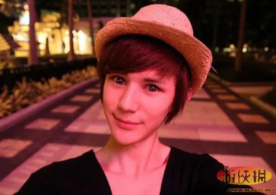 都是些神马玩意 网络红人超奇葩的“锥子脸”