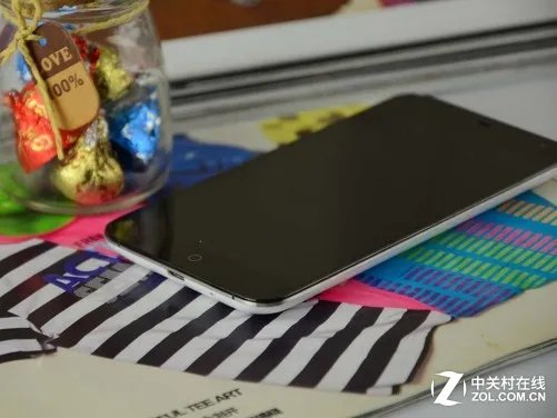 玩游戏还得用大屏 5寸1080P高配手机推荐