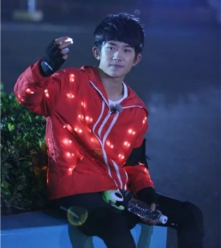 tfboys最近消息汇总 《全员》王俊凯千玺通关夺冠