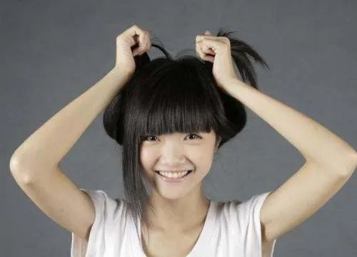 《创业时代》王律师的扮演者是谁？