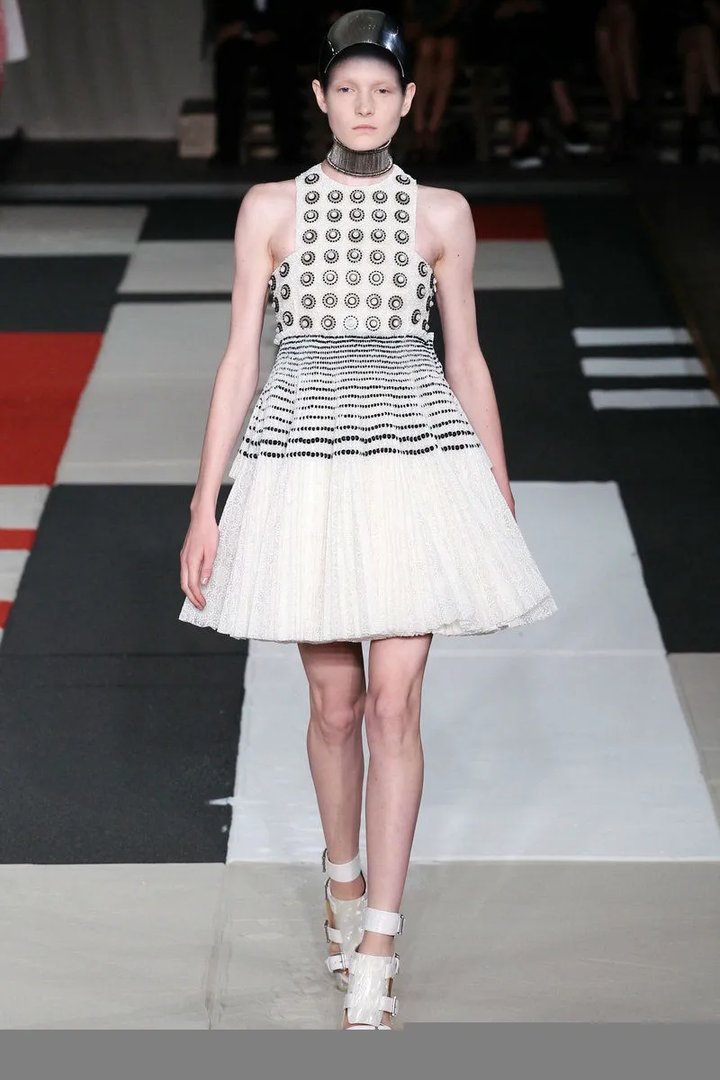 【设计快讯】巴黎时装周直击-2！Alexander McQueen 2014春夏女装