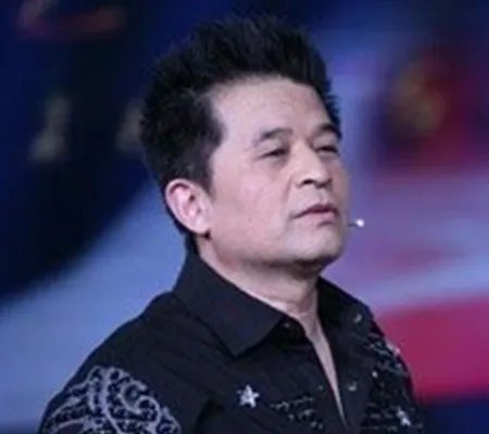 主持人毕福剑微博发道歉信 诚恳道歉求放过