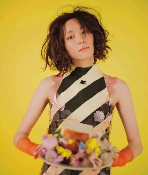 33岁新垣结衣曝大量新杂志写真！风格百变 美帅兼备