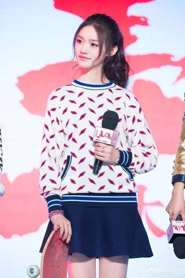 相比来说五官不是最精致的林允，为什么看起来反而更舒服？