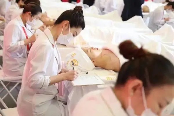 昆明美容美发培训学校哪家好