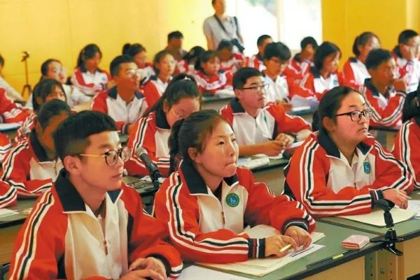 2019年开学第一课观后感50字